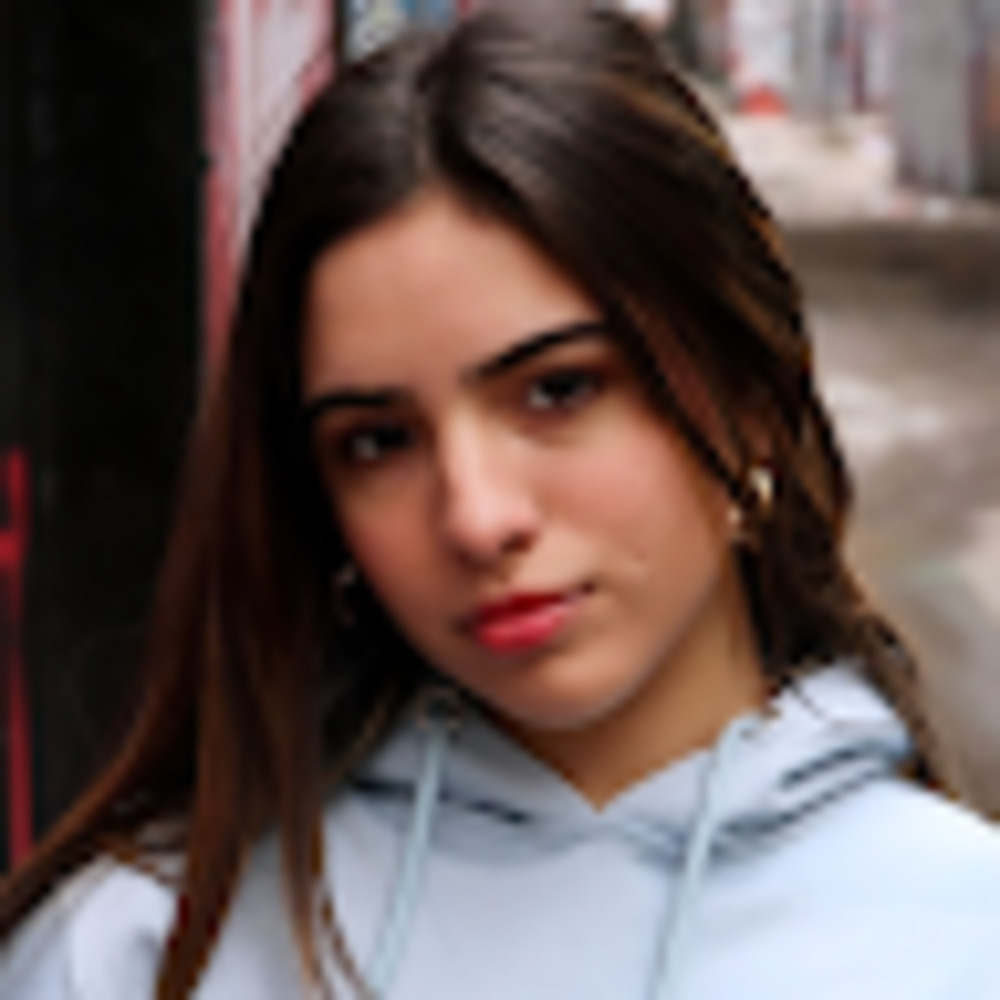 Meet your Posher, Valerie